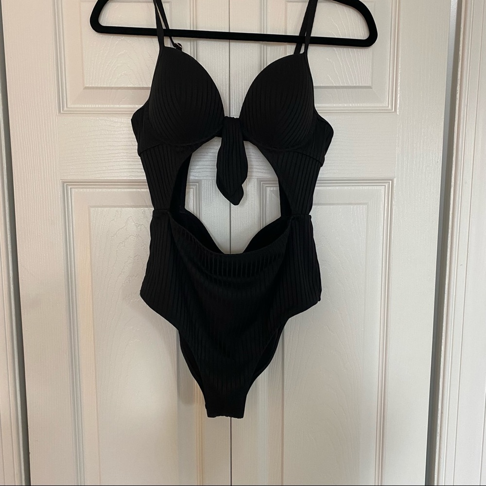 Black cutout one piece swimsuit S/34B